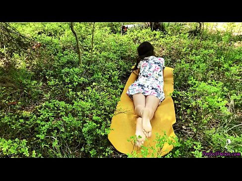 ❤️ Nepažįstamasis iš Tinderio masturbuoja mano putytę ir aistringai dulkinasi miške ️ Porno video prie lt.extraclasswork.ru ❤