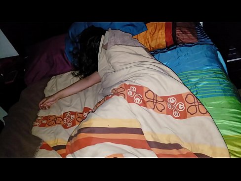 ❤️ Patėvis bara savo jauną pamotę, kol ji miega. ️ Porno video prie lt.extraclasswork.ru ❤